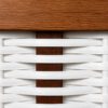 10137_strandkorbbank_original-eiderstedter_detail-breitgeflecht-weiss-und-palisander-holz