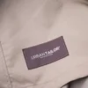 urban-tailor-schutzhuelle-markenlogo-detail
